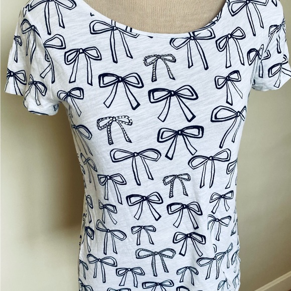 💎LOFT Top with Bows-Size Small - Picture 1 of 6